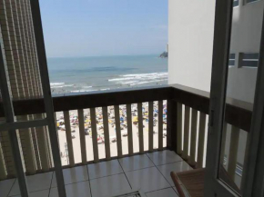 Apto beira mar - Praia de Pitangueiras Guarujá